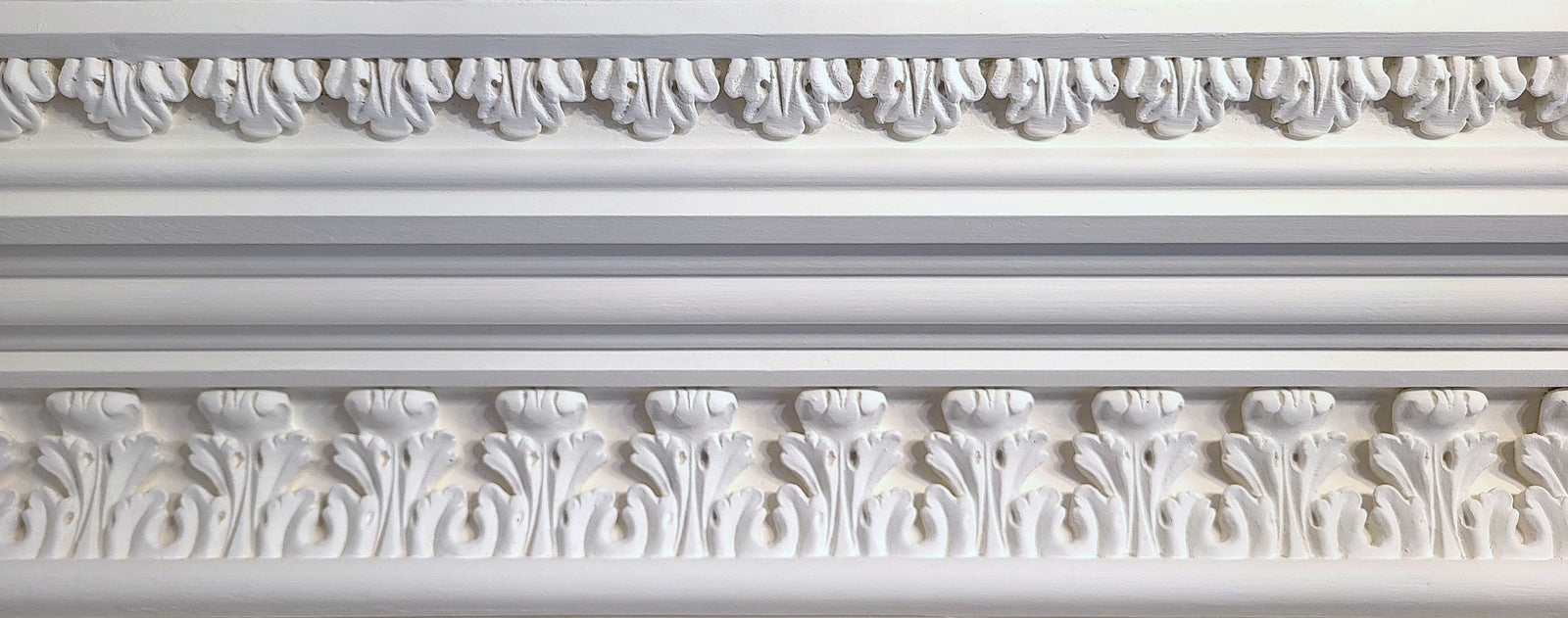 C449 The Queensferry - Cornice